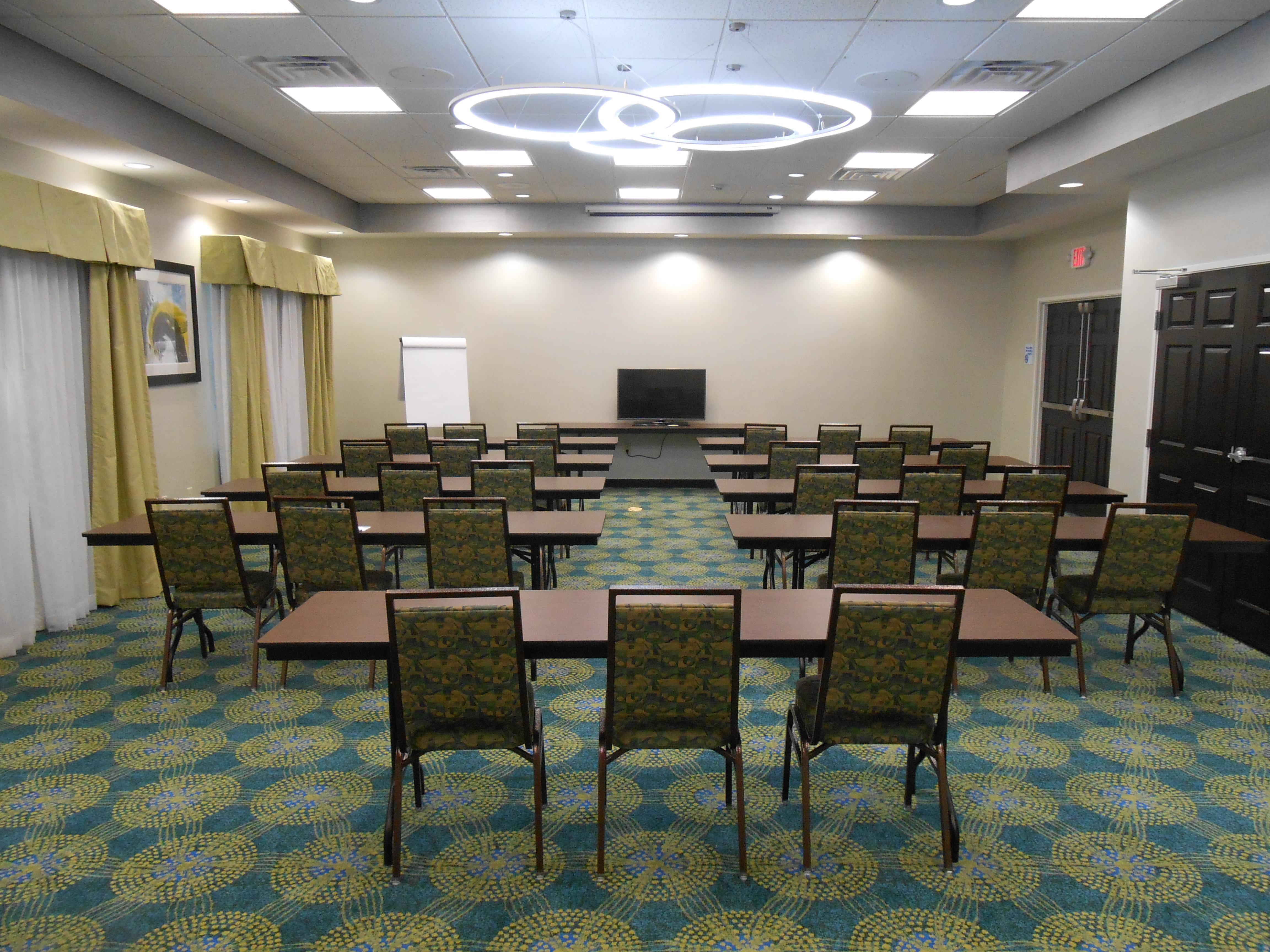 Holiday Inn Express & Suites Houston Northwest-Brookhollow By Ihg Luaran gambar